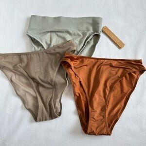 SKIMS XXS underwear bundle